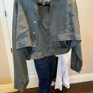 Green cropped jacket